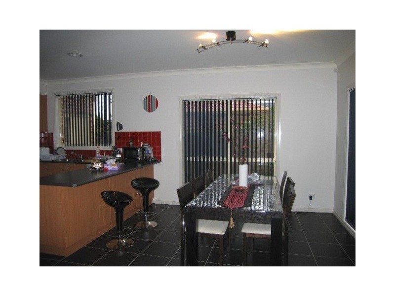 1/156 Copernicus Way, Keilor Downs VIC 3038