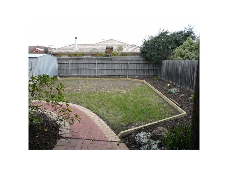 44 Spellman Avenue, Sydenham VIC 3037