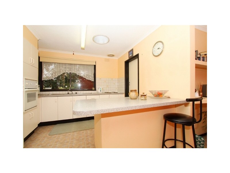 1 Tarwin Court, Keilor VIC 3036