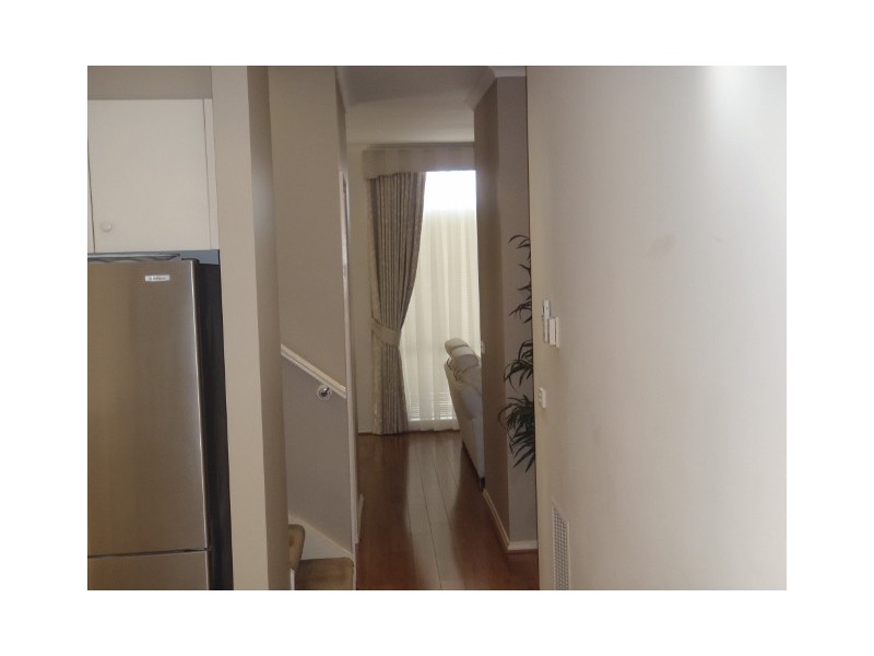 37 Wattletree Drive, Taylors Hill VIC 3037