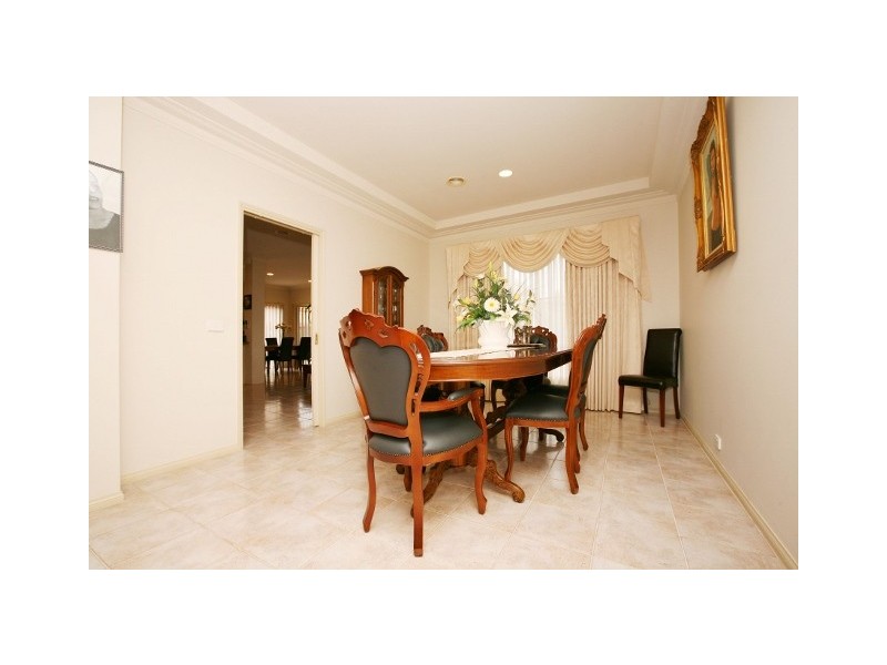 5 Karu Court, Keilor Downs VIC 3038