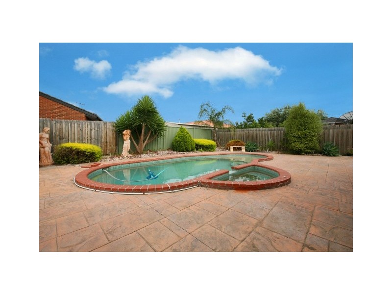 5 Karu Court, Keilor Downs VIC 3038