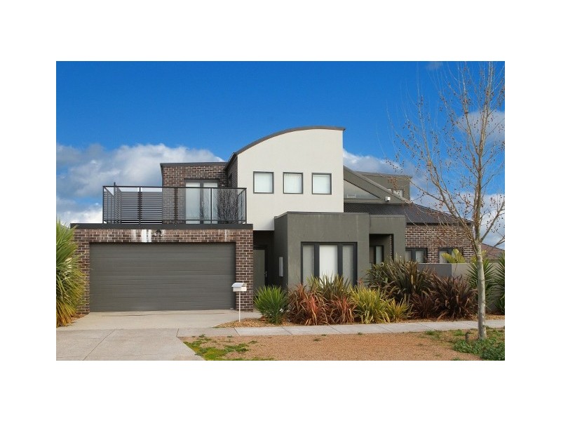 51 Landscape Drive, Hillside VIC 3037