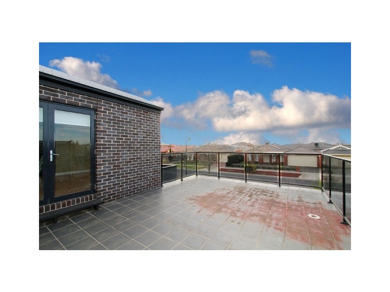 51 Landscape Drive, Hillside VIC 3037