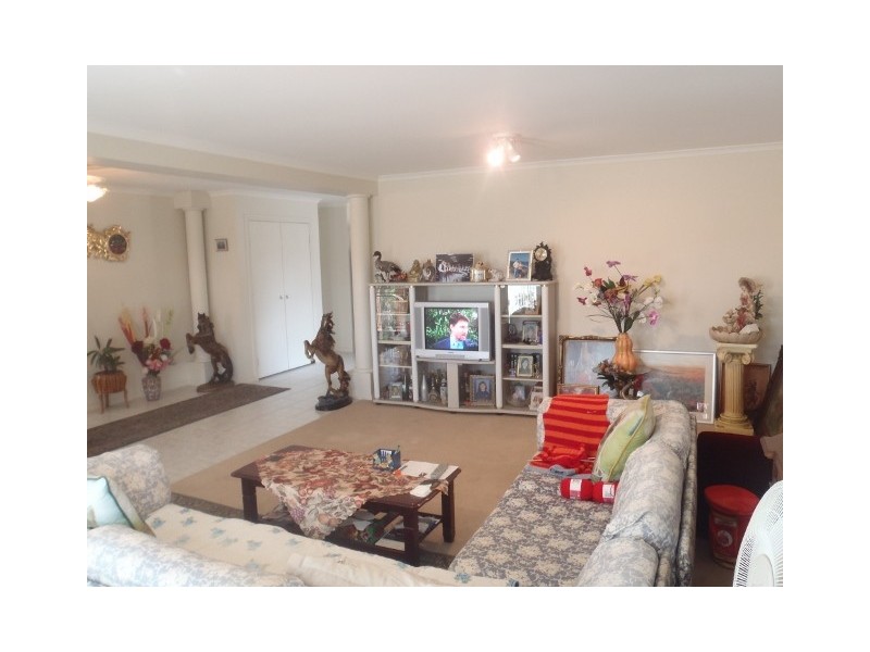 25 Allenby Road, Hillside VIC 3037