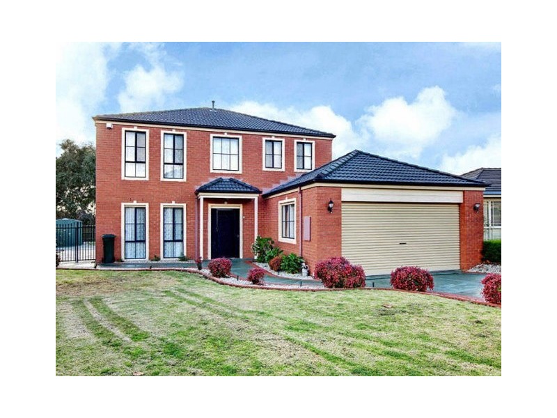 12 Rowell Place, Taylors Lakes VIC 3038