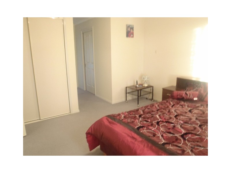 12 Rowell Place, Taylors Lakes VIC 3038