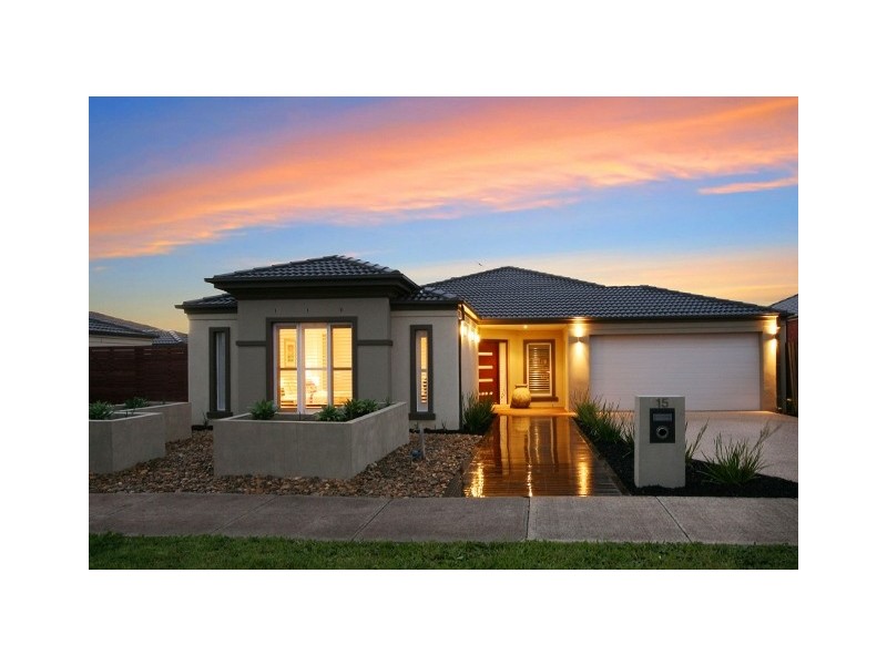 15 Collins Street, Taylors Hill VIC 3037