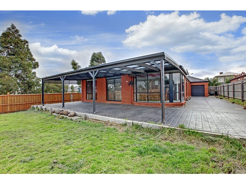 3 Highlander Court, Taylors Hill VIC 3037
