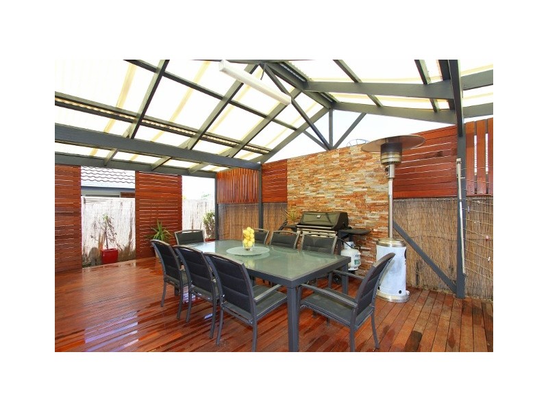 1/67 Lady Nelson Way, Keilor Downs VIC 3038