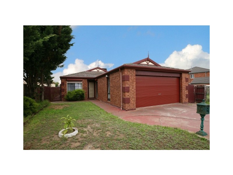 10 Alexander Close, Delahey VIC 3037