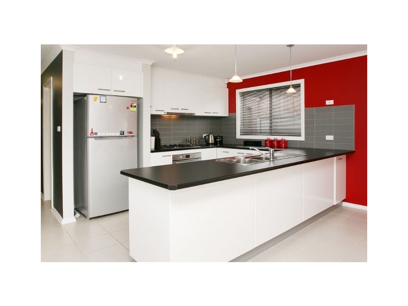 41 Katrina Drive, Burnside Heights VIC 3023