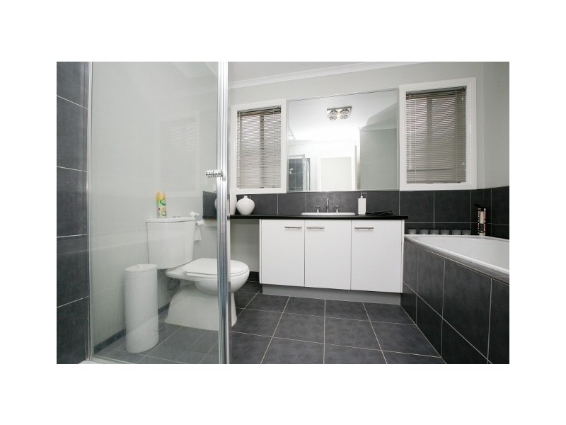 41 Katrina Drive, Burnside Heights VIC 3023