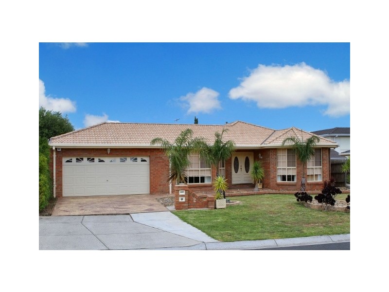 2 Lyell Place, Taylors Lakes VIC 3038