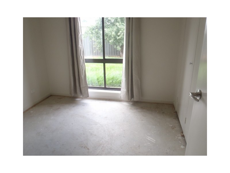 14 Tekapo Crescent, Taylors Lakes VIC 3038