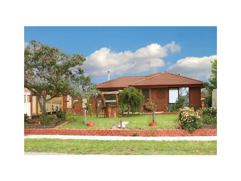 9 Milligan Parade, Sydenham VIC 3037