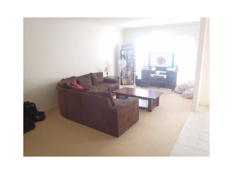 11 Wentworth Drive, Taylors Lakes VIC 3038