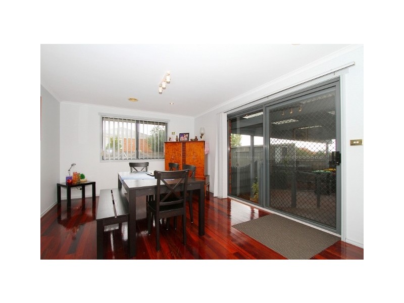 34 Wattle Valley Drive, Hillside VIC 3037