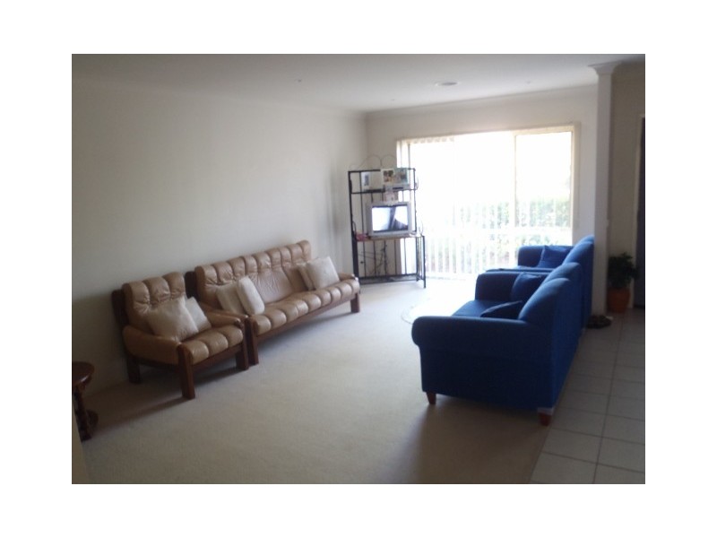 13B Wentworth Drive, Taylors Lakes VIC 3038