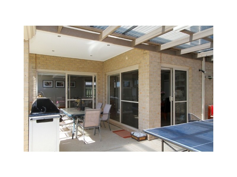 7 Begonia Court, Caroline Springs VIC 3023