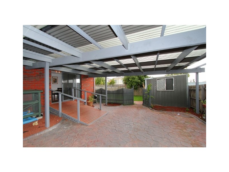 34 Wattle Valley Drive, Hillside VIC 3037