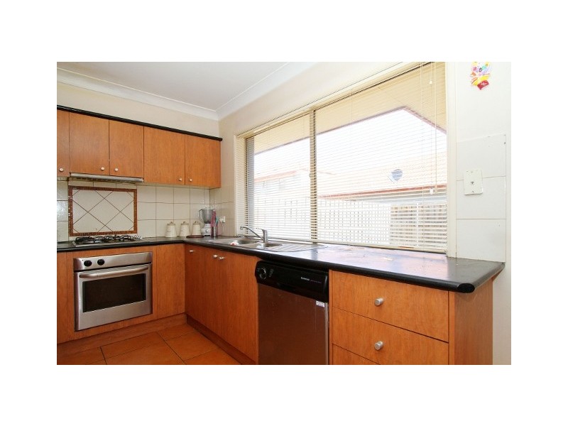 4/330 Sydenham Road, Sydenham VIC 3037