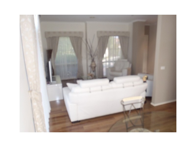 37 Wattletree Drive, Taylors Hill VIC 3037