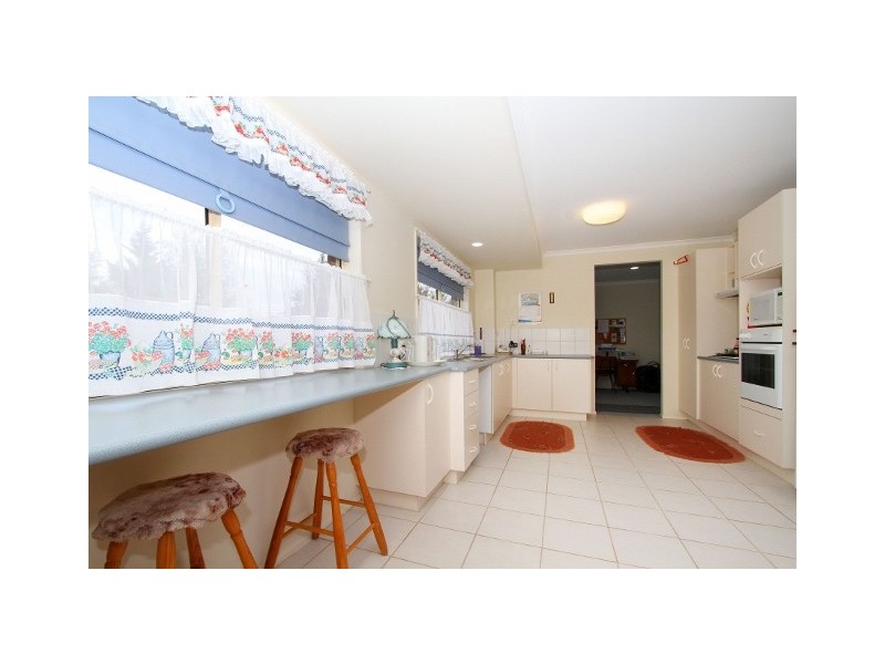 19 Avenham Court, Hillside VIC 3037