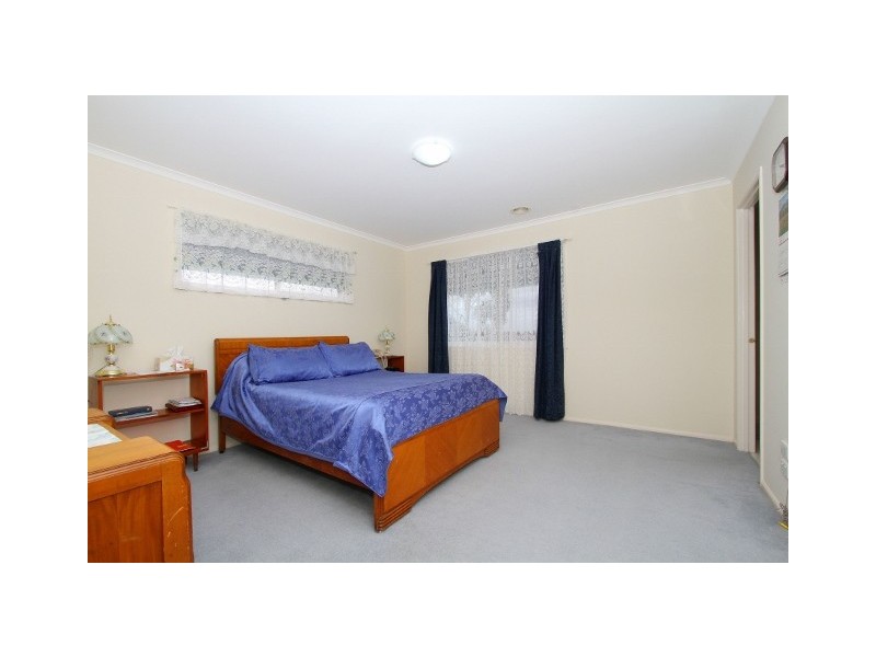 19 Avenham Court, Hillside VIC 3037