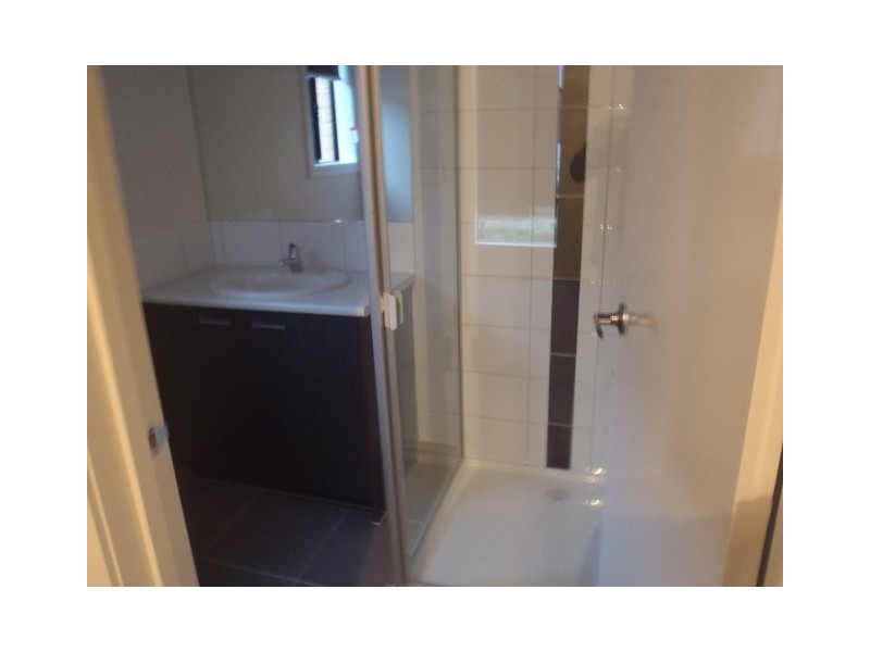 26 Lady Penrhyn Drive, Melton West VIC 3337