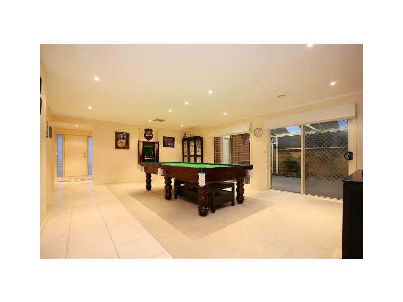 9 Tamora Way, Sydenham VIC 3037