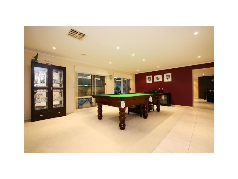 9 Tamora Way, Sydenham VIC 3037