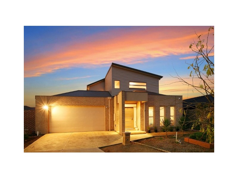 7 Begonia Court, Caroline Springs VIC 3023