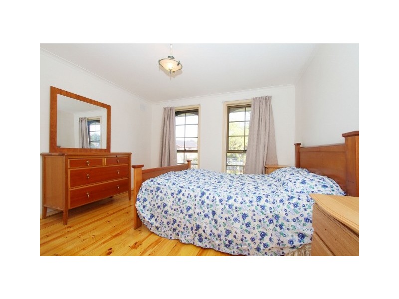 32 Aldershot Drive, Keilor Downs VIC 3038