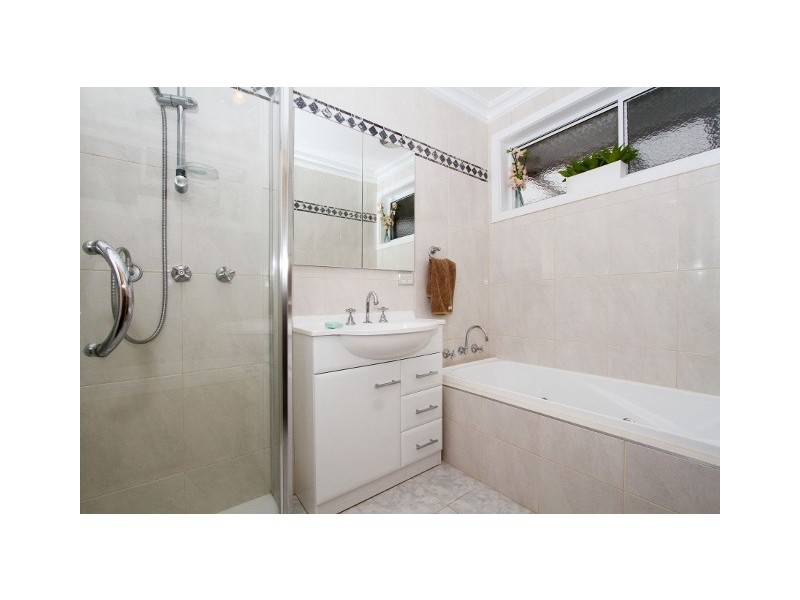 12 Witchwood Close, Albanvale VIC 3021