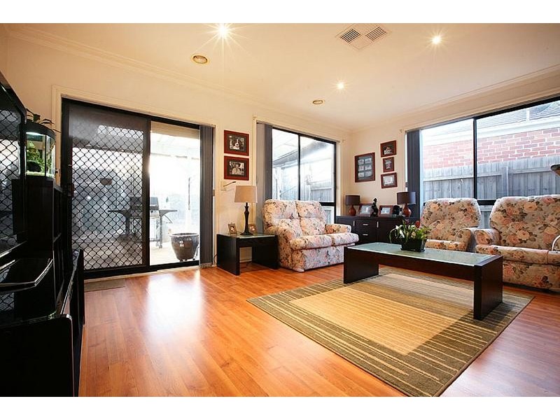 1/47 Delbridge Drive, Sydenham VIC 3037