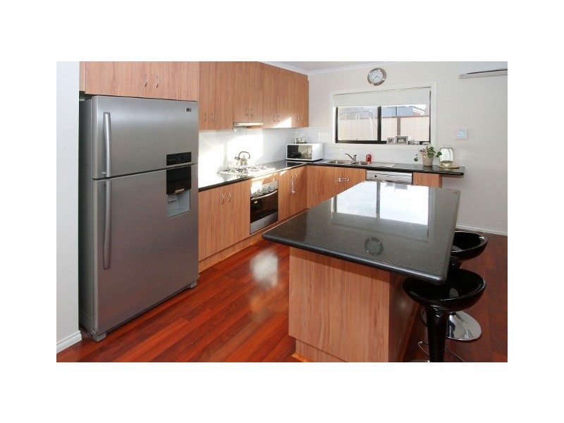 12 Lyons Avenue, Burnside Heights VIC 3023