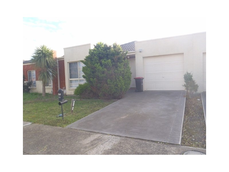 64 Brindalee Way, Hillside VIC 3037
