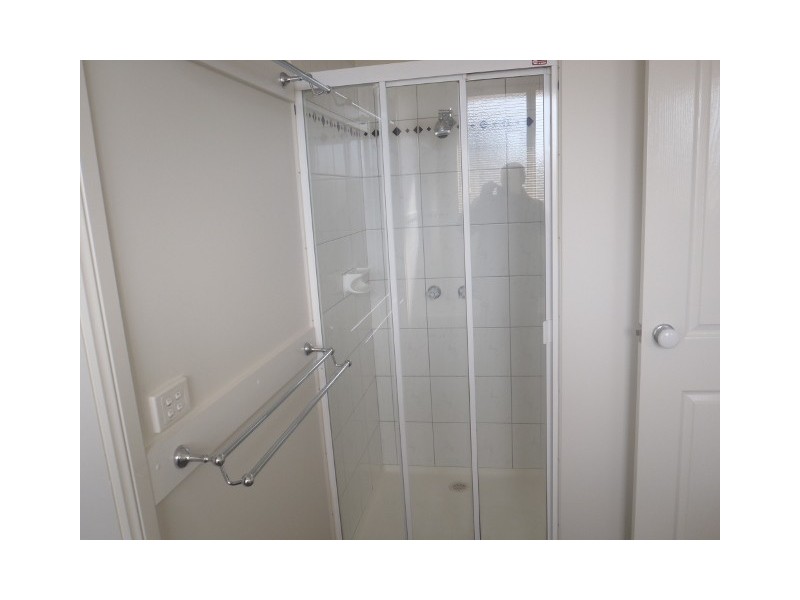 1/19 Silverdene Avenue, Sydenham VIC 3037