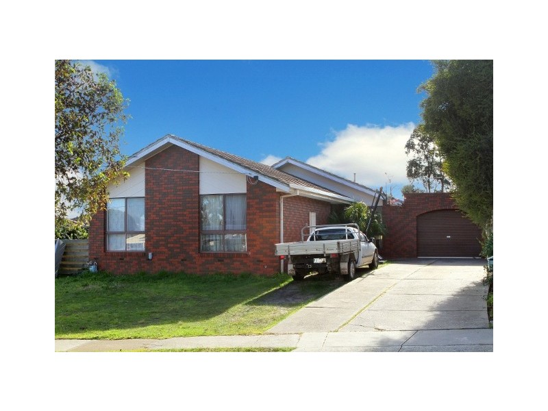2 Peveril Close, Kings Park VIC 3021