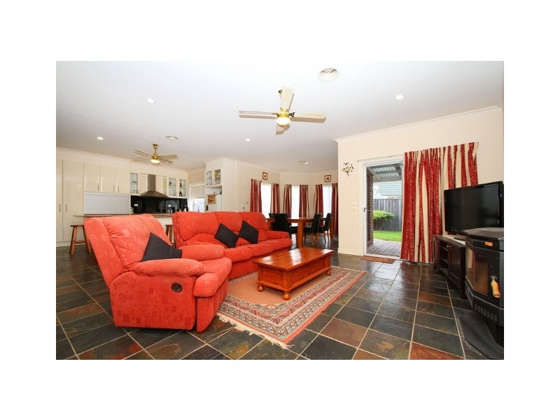 125 Pecks Road, Sydenham VIC 3037