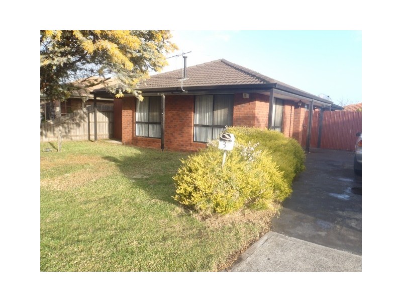 3 Sandstone Court, Delahey VIC 3037