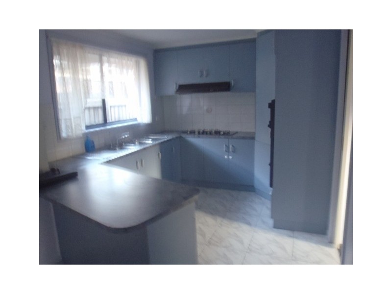 3 Sandstone Court, Delahey VIC 3037