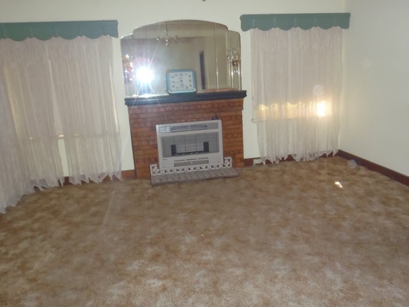 19 Edgar Street, Kingsville VIC 3012