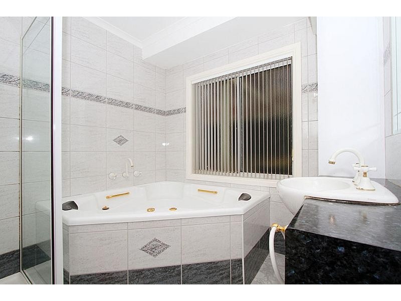 1 Munjong Place, Delahey VIC 3037