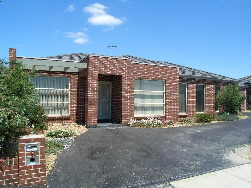 1/13 Shields Court, Sydenham VIC 3037
