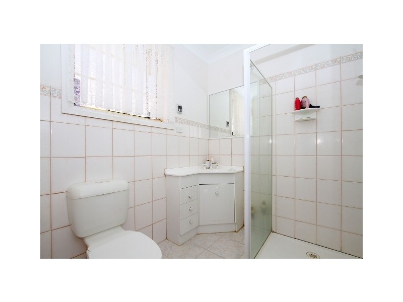 71 McCubbin Dve, Taylors Lakes VIC 3038