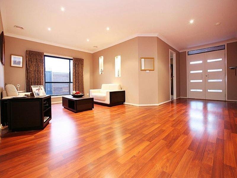 7 Tucker Place, Caroline Springs VIC 3023