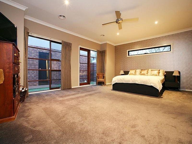 7 Tucker Place, Caroline Springs VIC 3023