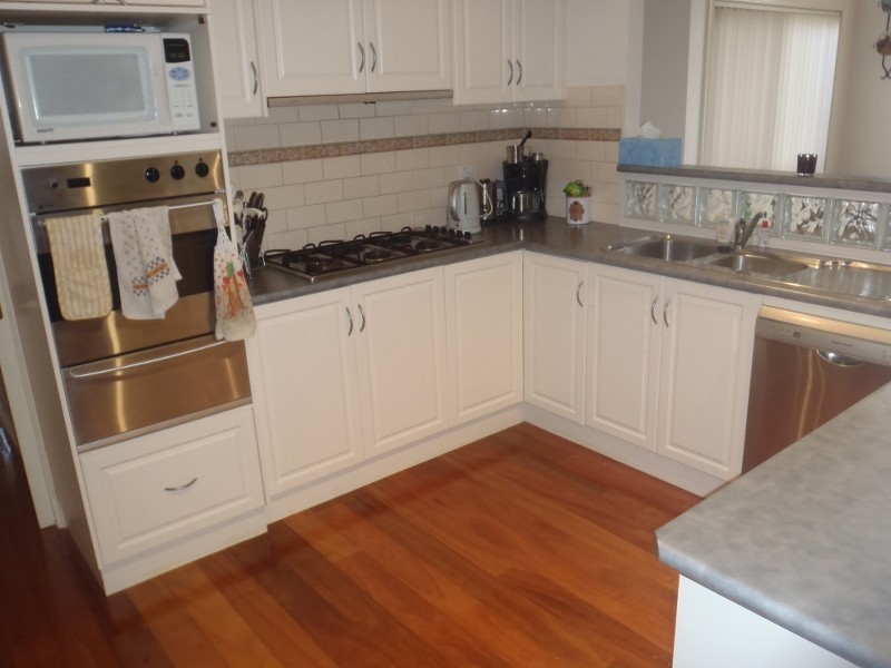 7 Sundew Close, Hillside VIC 3037